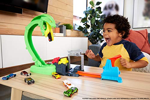Deals 🔥 Toxic Snake Strike Challenge Play Set With Slime For Kids 5 Years Old &amp; Up Includes One 1:64 Scale Hot Wheels Vehicle Connects To Other Sets Single Or Multicar Play 🧨